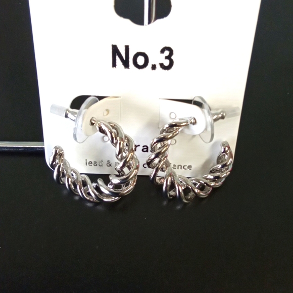 Small Swirl Hoop Earrings NEW - Picture 2 of 7
